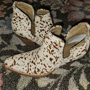 Ariat Western Women's Ankle Booties- Brown and Cream Cow Print